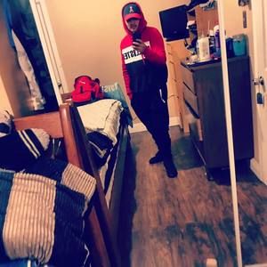 Meet your Posher, Ismael